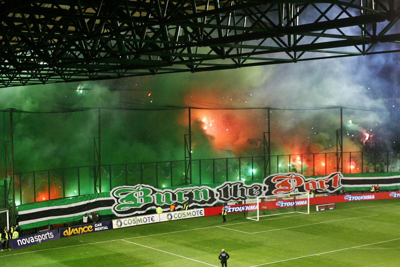 Η εντυπωσιακή ατμόσφαιρα της Λεωφόρου