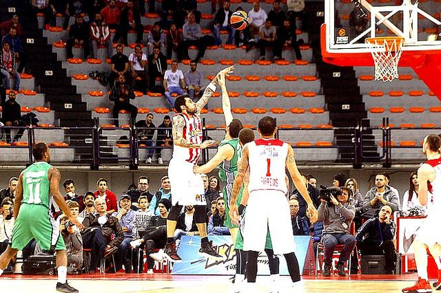 Στο ΣΕΦ δεν χαμπαριάζει ο Ολυμπιακός!