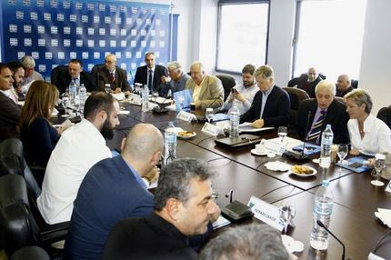 Χάσμα για τα πλέι οφ: Η Λίγκα δεν θέλει ούτε την παλιά μορφή!