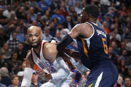 Ο Ταζ Γκίμπσον βάζει και τρίποντο. Και τι τρίποντο!