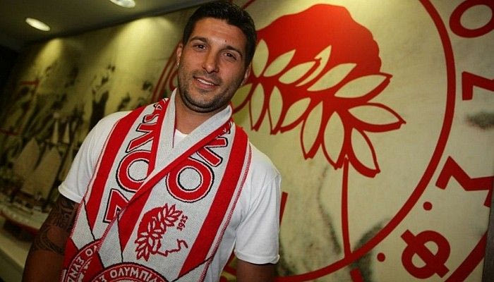 Υπέγραψε ο Ντομίνγκες: “Ο Ολυμπιακός έχει τα χρώματα που αγαπώ”