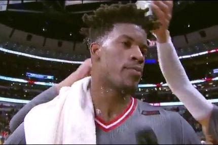 Ο Butler ήταν “καυτός” και οι συμπαίκτες του τον μπουγέλωσαν