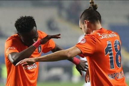 Γκολ ο Ναπολεόνι, γκολάρα o Βαζ Τε