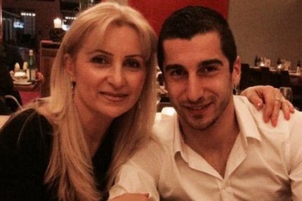 Τρέλανε το twitter η σέξι μαμά του Μιχιταριάν