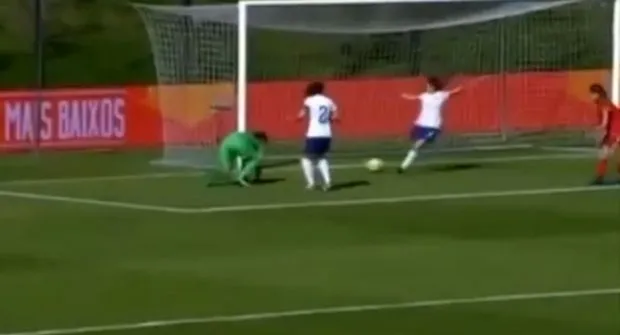 Αυτογκόλ-έπος από τις γυναίκες της Πορτογαλίας