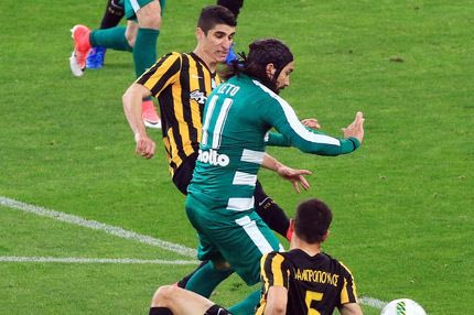 Γιατί ο Ουζουνίδης τραβάει το αυτί του Λέτο