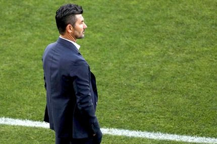 Αιχμές Ουζουνίδη για τη διαιτησία!