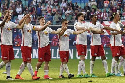 Κλείδωσε το Τσάμπιονς Λιγκ η Λειψία με δέκα παίκτες