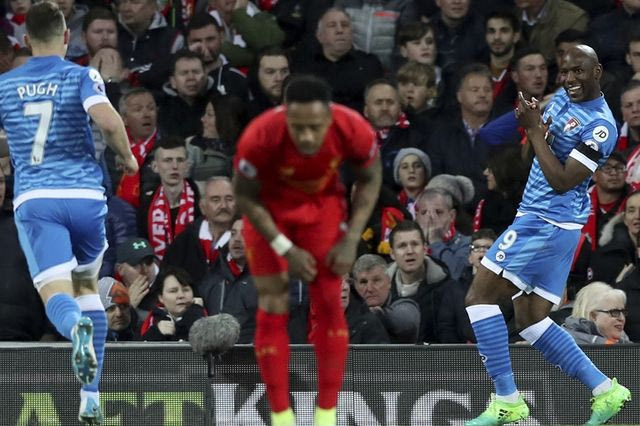 Ο Βαϊνάλντουμ “έκαψε” την Λίβερπουλ