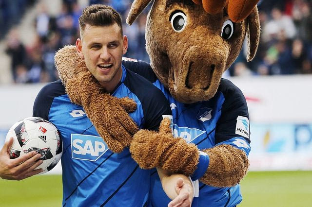 “Αυτοκτόνησε” στο 93′ η Κολωνία