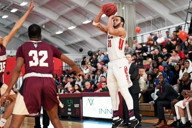 Υπέγραψε στον Άρη, χωρίς τον… Άρη