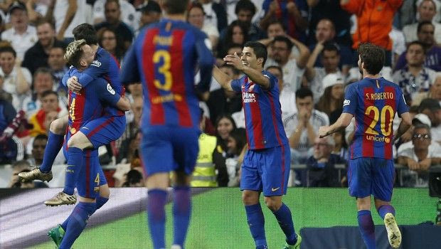 Το ιστορικό γκολ του Μέσι χώρεσε σε… πρωτοσέλιδο!