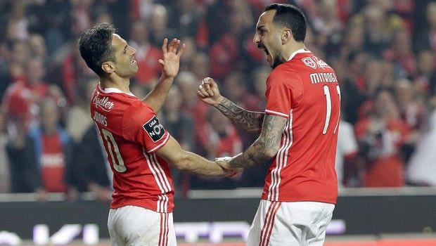 Δεν σταματάει να “βομβαρδίζει” ο Μήτρογλου