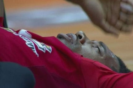 Βγήκε υποβασταζόμενος ο Μπιρτς