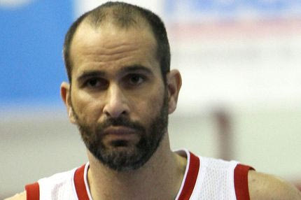 Έξαλλος ο Διαμαντόπουλος με το “ποιος είσαι εσύ;” του διαιτητή