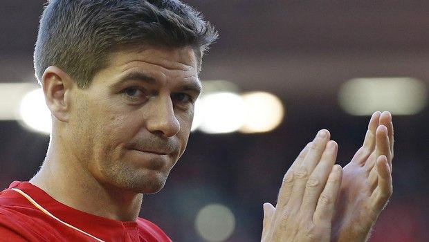 Ο Τζέραρντ φορά ξανά τη φανέλα της Λίβερπουλ για χάρη του Κλοπ!