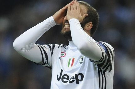 Φοβάται για τη ζωή του Ιγκουαΐν η Γιουβέντους στη Νάπολη