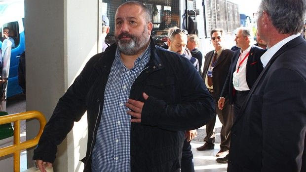 Καραπαπάς: “Δώρο το Κύπελλο στη…Λούτσα”