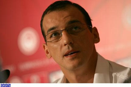 Το ερυθρόλευκο ποστάρισμα του Ντάρκο