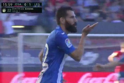 Ο Σιόβας άνοιξε λογαριασμό και έστειλε… φιλάκια!