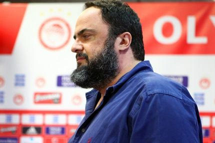 Ο Μαρινάκης “τράκαρε” πάνω στην αποστολή στο αεροδρόμιο!