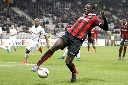 Το σέξι μοντέλο που “έπαιζε μπάλα” με Μπαλοτέλι