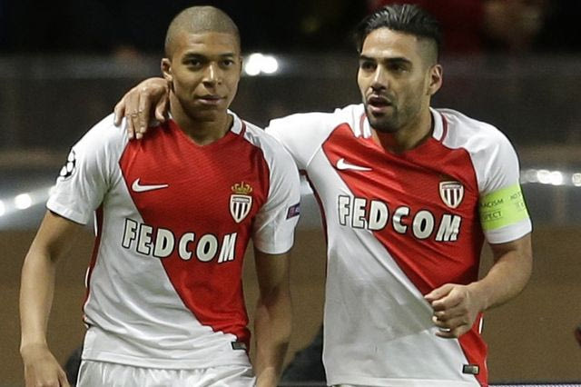 “Αυτόν τον φέρνει η μάνα του στην προπόνηση”