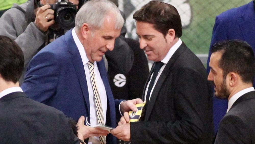 Ο Ζοτς έβαλε στην… πρίζα τον Πασκουάλ!