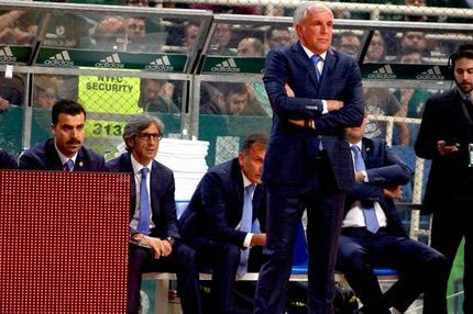 Υπογραφή Ζοτς κρίνει τη σειρά