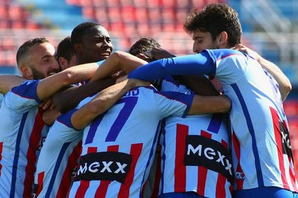 Eνας φίλος από τα παλιά στην προπόνηση…