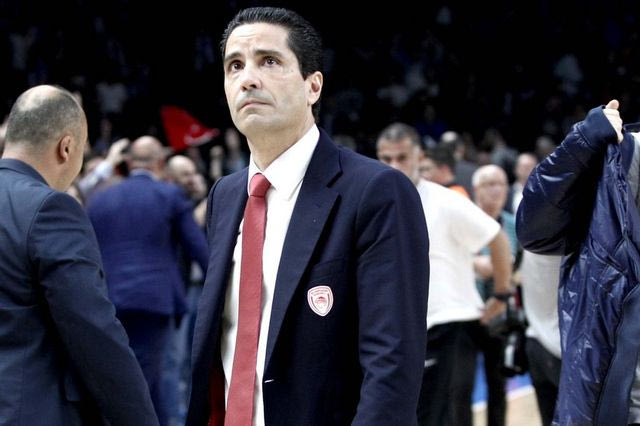 Ο Σφαιρόπουλος εξήγησε τι (δεν) έκανε κι έχασε ο Ολυμπιακός