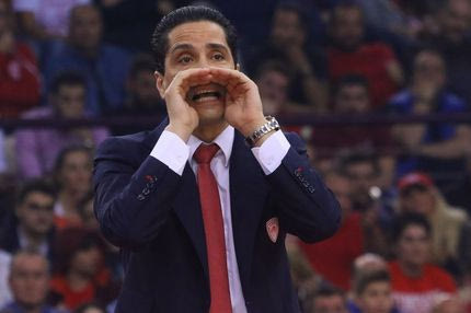 Μόνος του απάντησε για τον Γιανγκ ο Σφαιρόπουλος