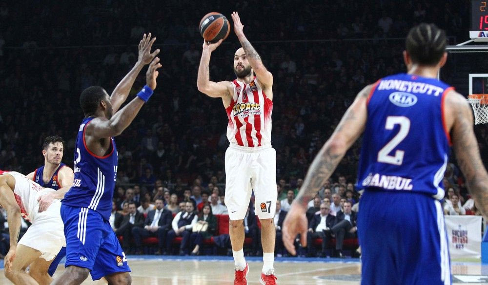 Άργησε να παίξει μπάσκετ ο Ολυμπιακός, δεν έφτανε ο Σπανούλης