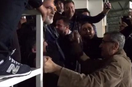 Σήκωσαν τον Σαββίδη οι οπαδοί του ΠΑΟΚ