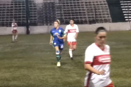 Ντεμπούτο με το 10 η σύντροφος του Μαραντόνα!