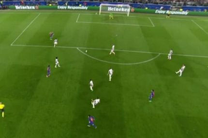 Η ΜΥΘΙΚΗ απόκρουση του Μπουφόν