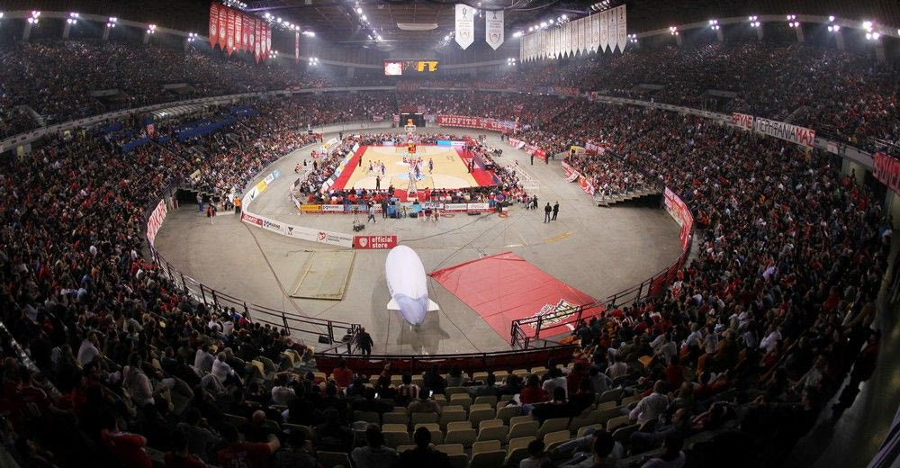 Πανικός για ένα εισιτήριο!