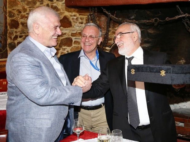 Εικόνες από το γεύμα Μελισσανίδη – Σαββίδη