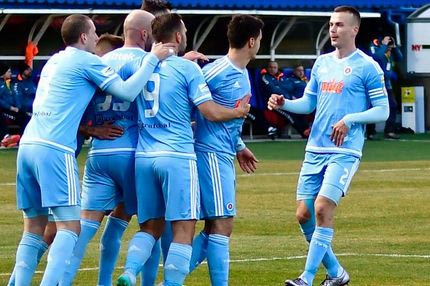 Βλέπει Σέρβο “βράχο” για την άμυνα η ΑΕΚ