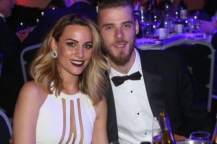 Έβαλαν… φωτιά στα βραβεία οι WAGs των παικτών της Γιουνάιτεντ