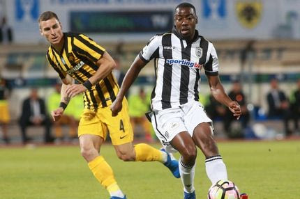 Υποχρεωμένος να αλλάξει