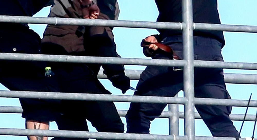 Καρέ-καρέ η σκηνή του μαχαιρώματος