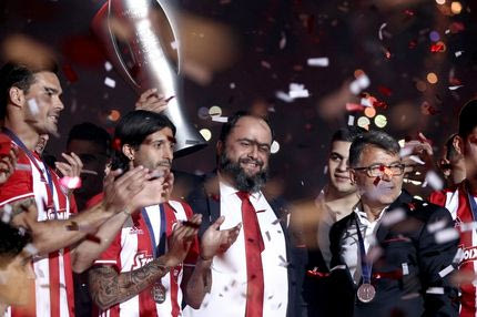 Εικόνες από την φιέστα του Ολυμπιακού