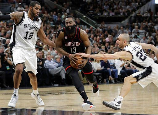 Πέταξαν… ρουκέτες στο Σαν Αντόνιο!