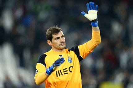 “Γλυκοκοιτάζει” Premier League ο Κασίγιας