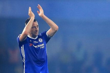 Ο Τέρι λέει αντίο και το κοινό της Τσέλσι τον αποθεώνει!