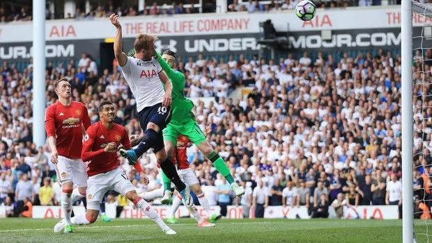 Η Τότεναμ αποχαιρέτησε με ψηλά το κεφάλι το “White Hart Lane”