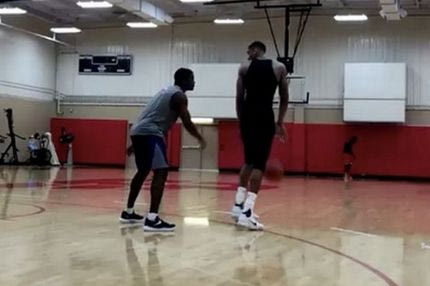 Σκέψου το καλά πριν παίξεις μονό με τον Giannis