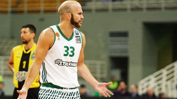 ΕΠΙΚΟ σημείωμα στο αμάξι του Καλάθη!