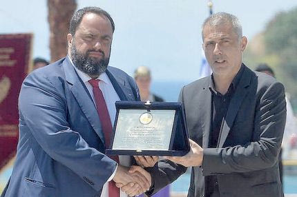 Δωρητής μνημείου για τη Γενοκτονία των Ποντίων ο Βαγγέλης Μαρινάκης